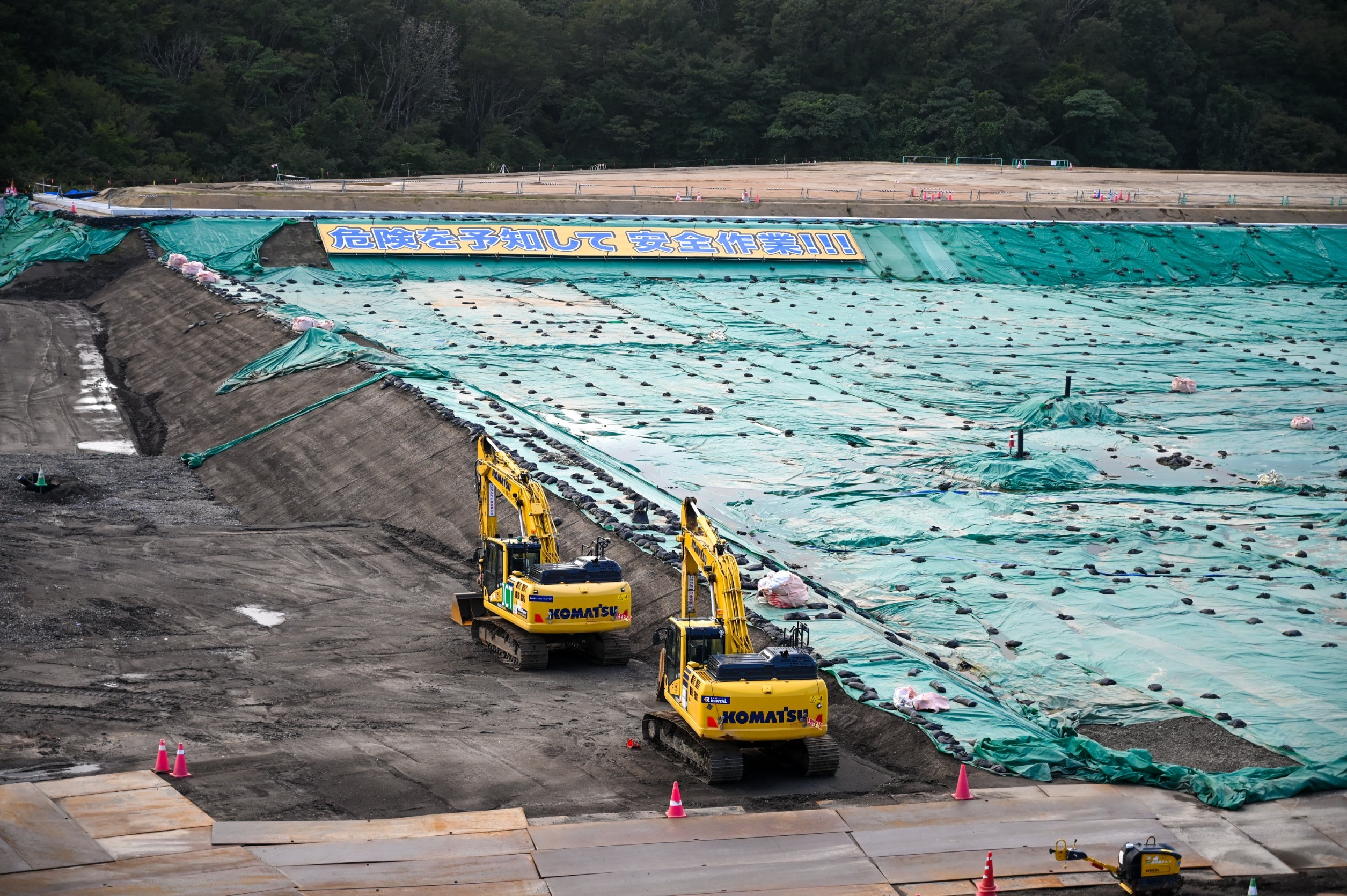 LINE_ALBUM_復興知学講義・フィールド学習20211001-03_211006_89.jpg